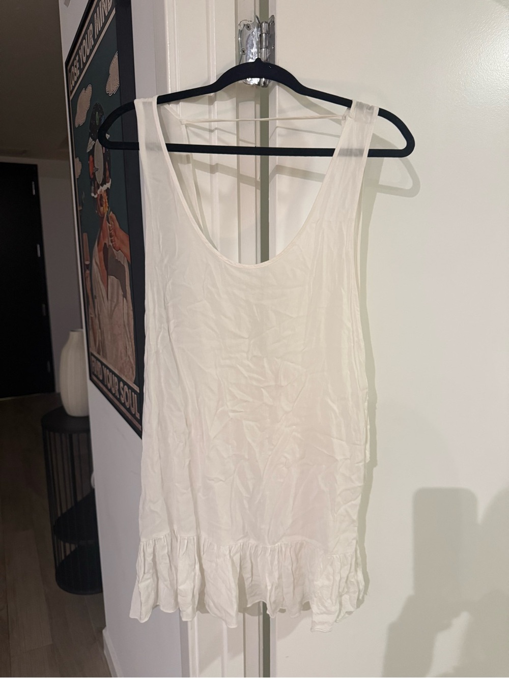 Chelsea28 White Ruffle-Hem Scoop Tank